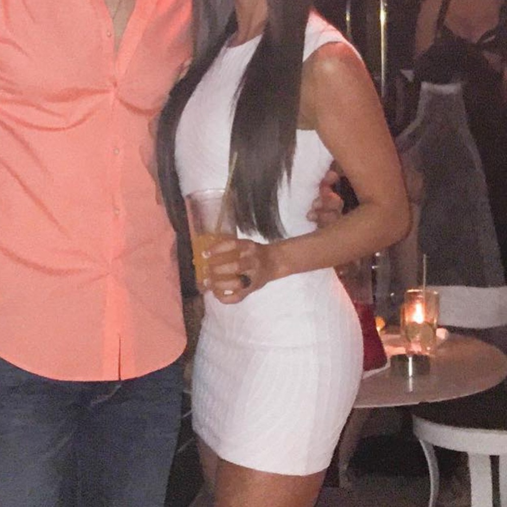 BEBE MINI DRESS - Picture 2 of 7